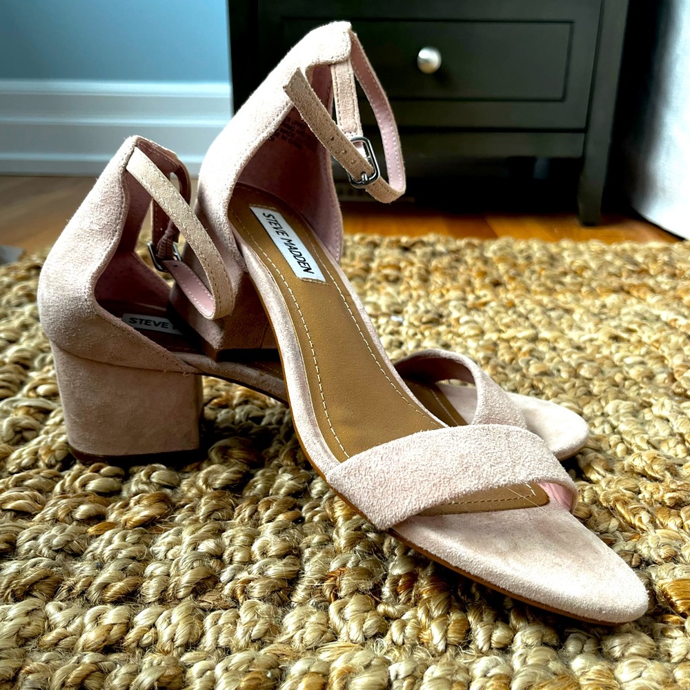 Steve Madden Irenee Women's 7.5 Pink Suede Block Heel Sandals